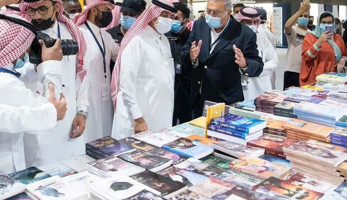 زار القصبي جناح جمهورية العراق ضيف شرف المعرض. المصدر (واس)