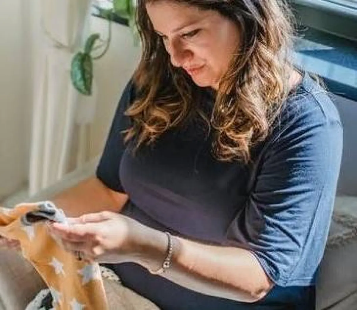 صورة لزوجة تنتظر الحمل