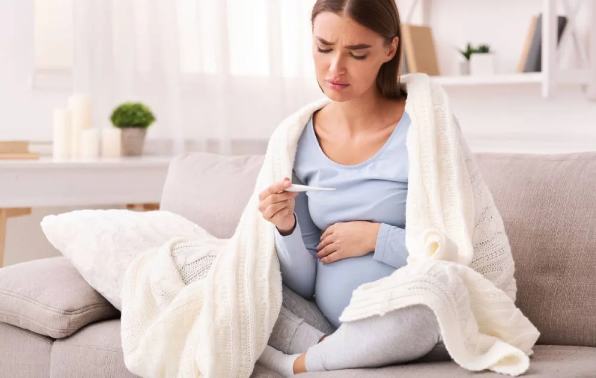 صورة حامل مصابة بالحمى