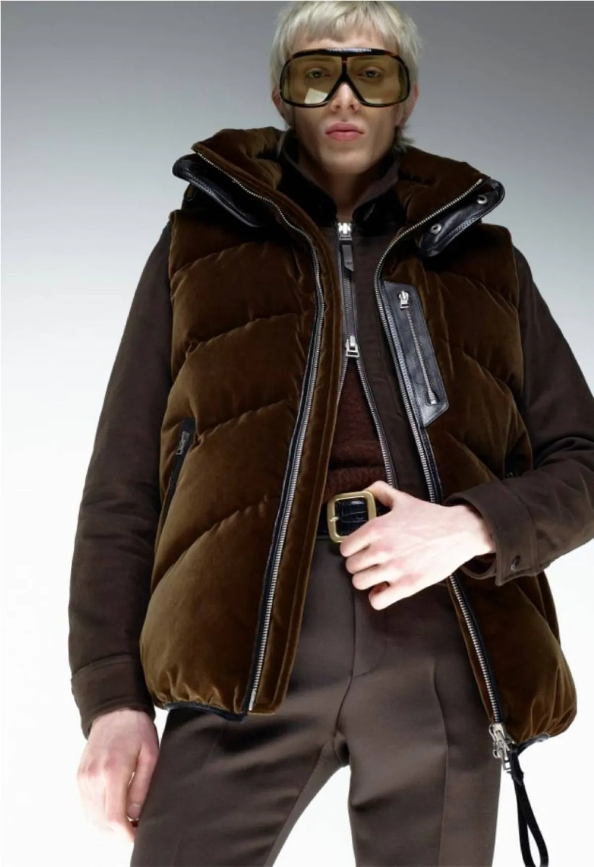 نظارات شمسية بشكل هندسي من توم فورد Tom Ford