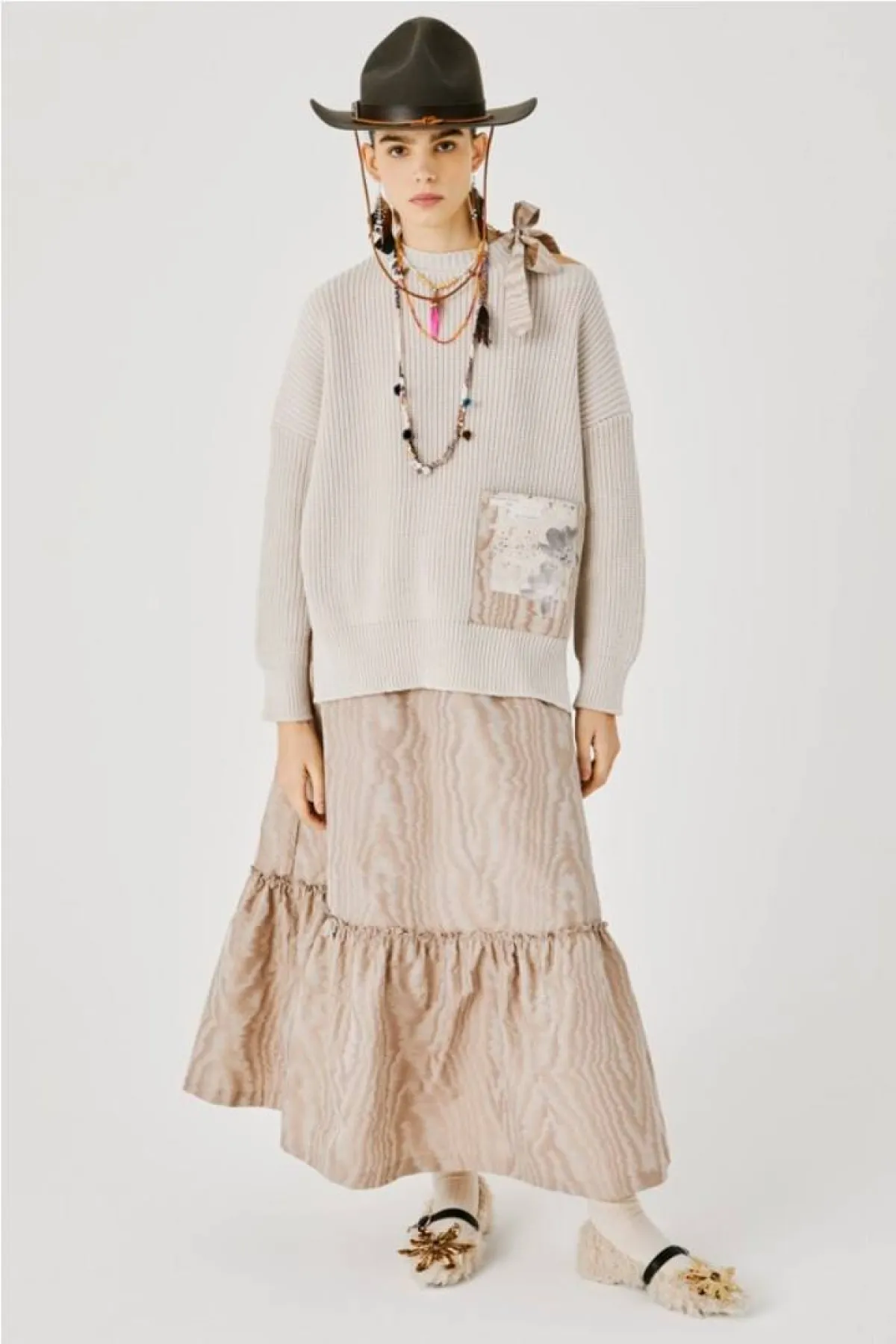 إطلالة كاجوال للفتاة المحجبة