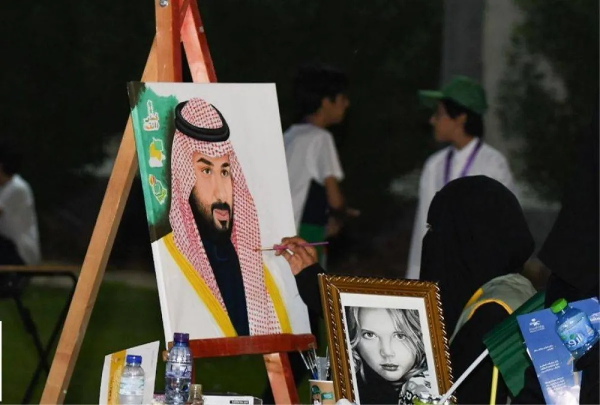 الفن التشكيلي في جواثا الساحلية - الصورة من حساب فريق همسات الثقافي على تويتر