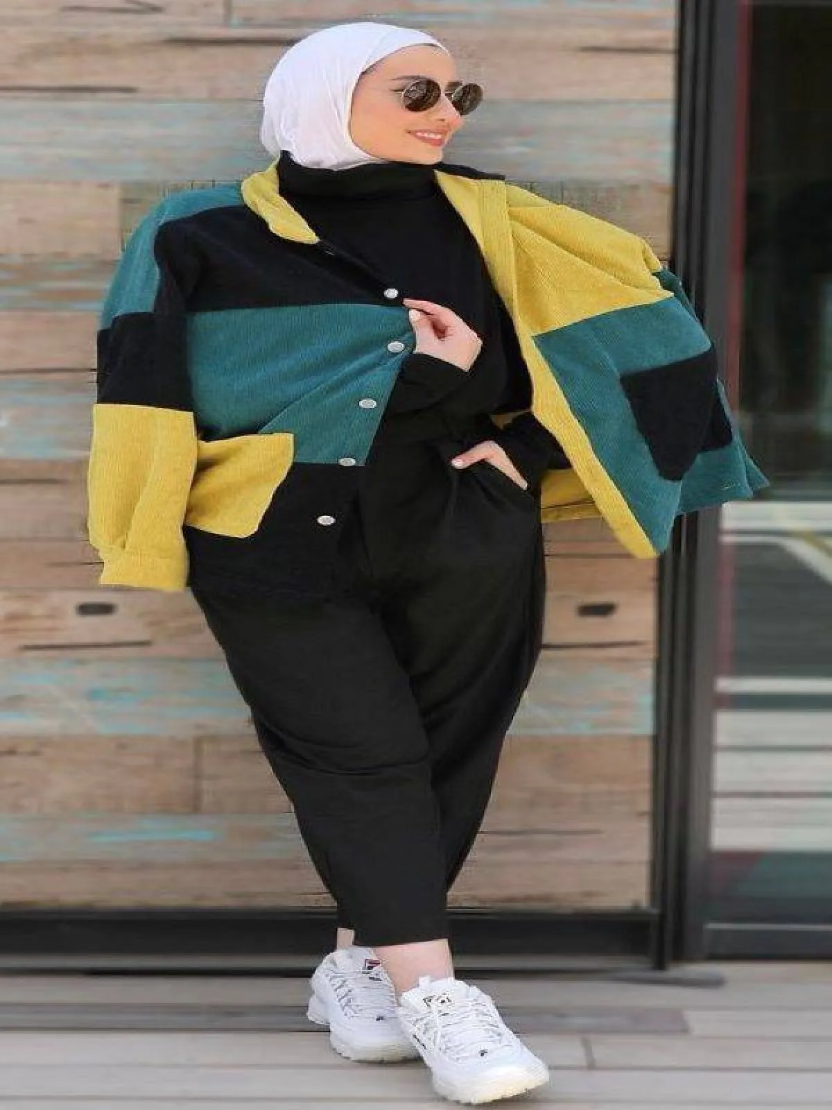 سترات للمحجبات