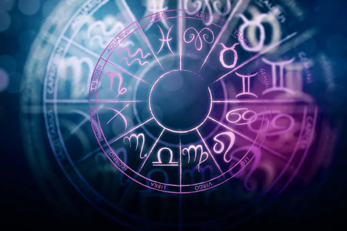 توقعات الأبراج 2021