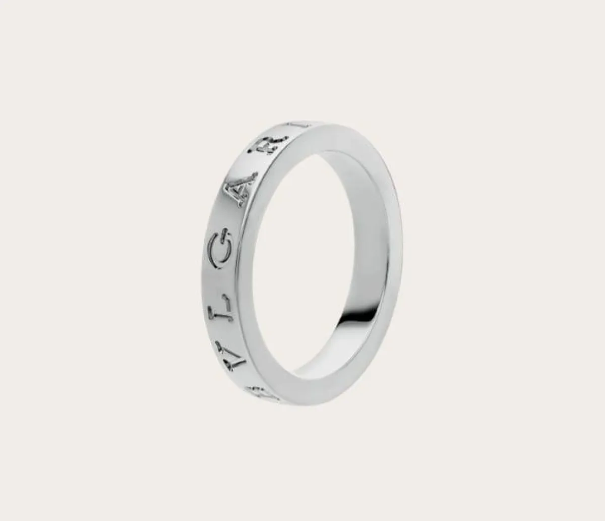  Bvlgari  خاتم منحوت من علامة بولغري 