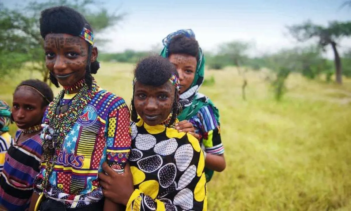 فتيات من البدو الرحل من افريقيا