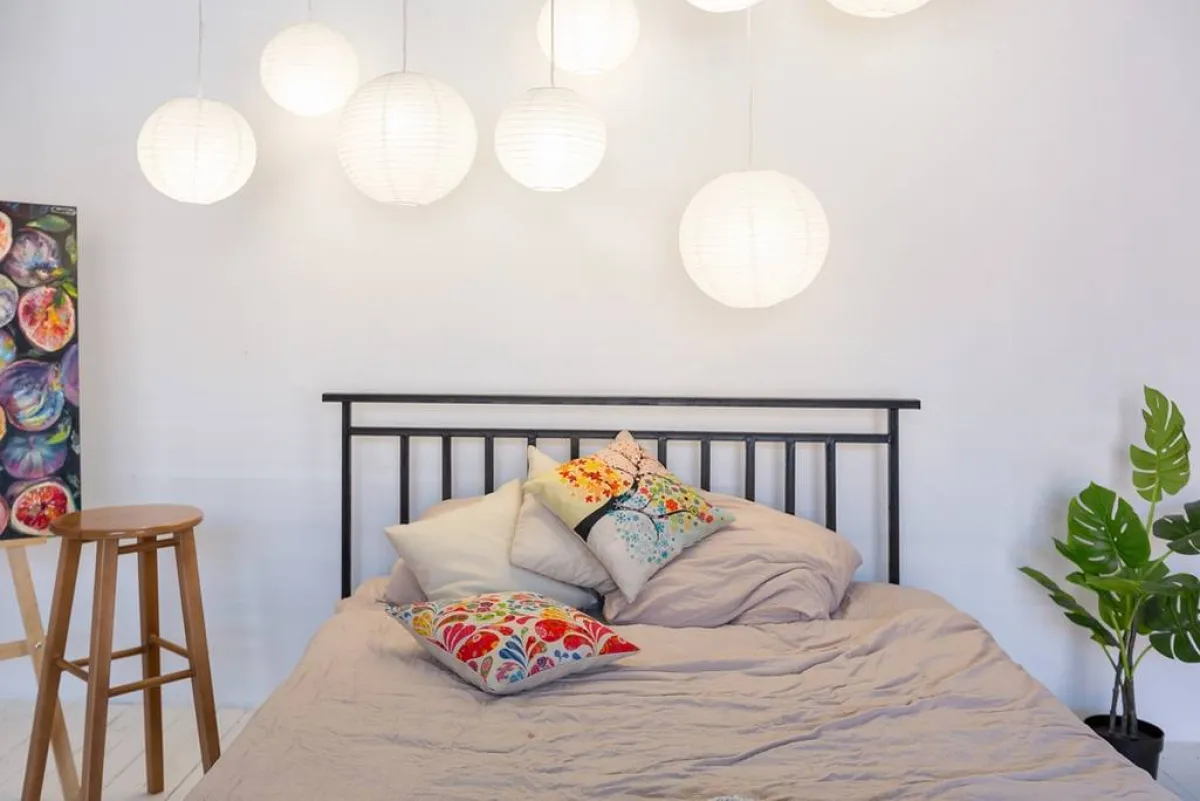 أفكار لاستغلال المساحات في غرف النوم الضيّقة