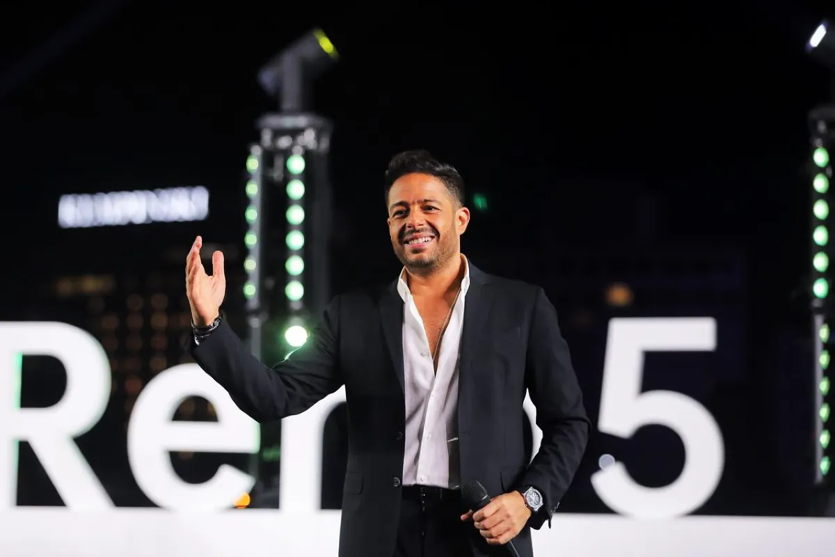 محمد حماقي - الصورة من حسابه على انستغرام