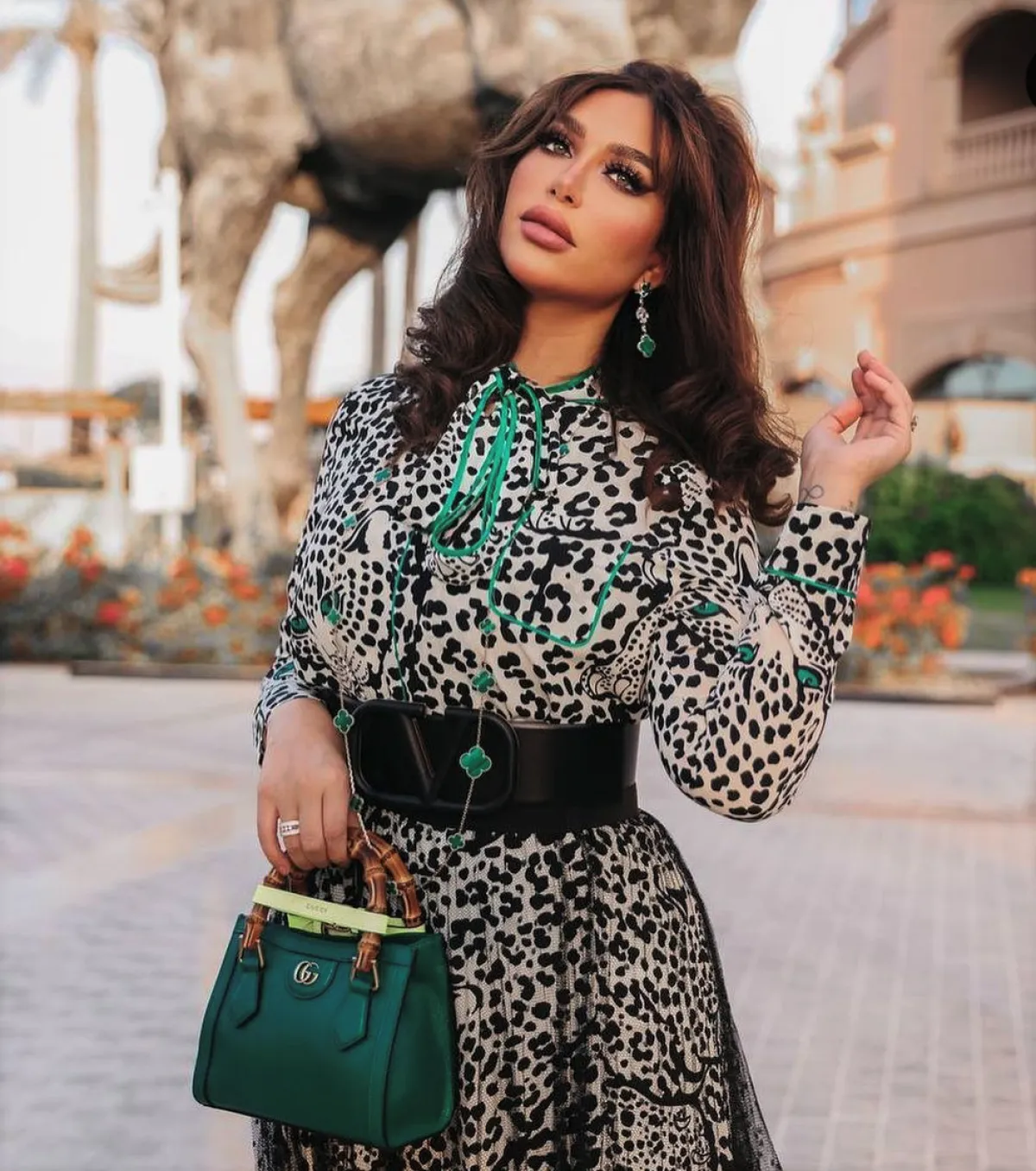 الدكتورة خلود - الصورة من حسابها على انستغرام