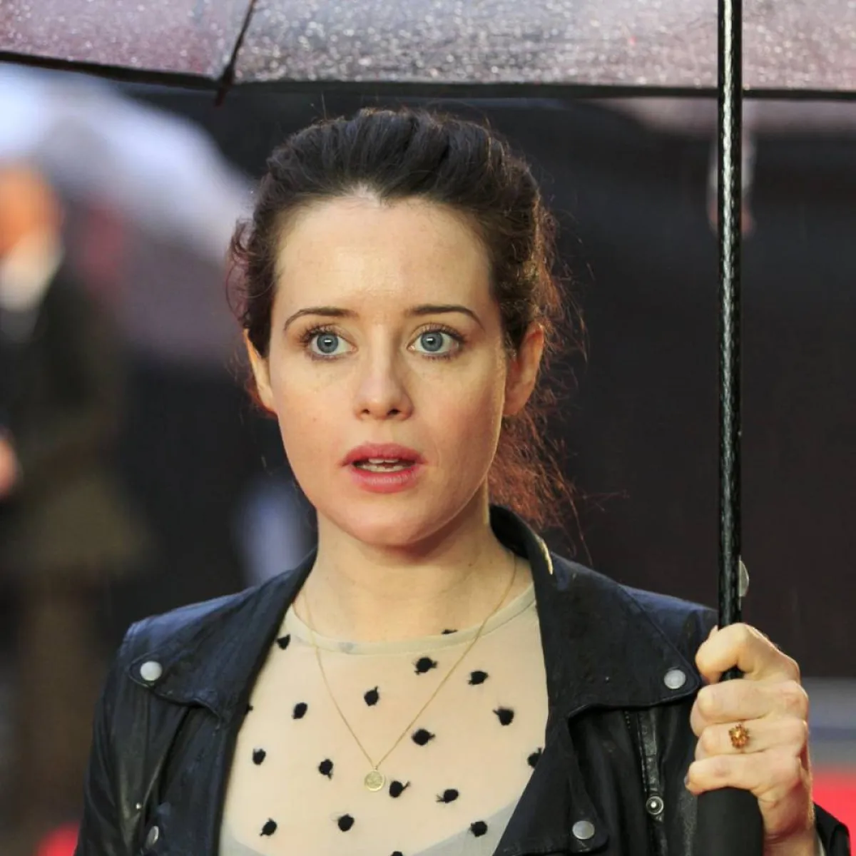 كلير فوي- الصورة من موقع The Guardian