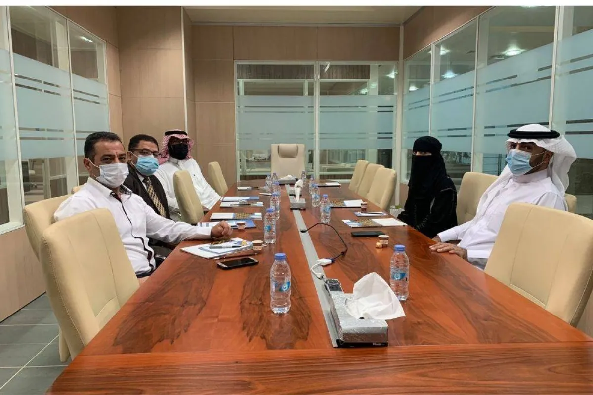  جانب من توقيع الاتفاقية                                                                               