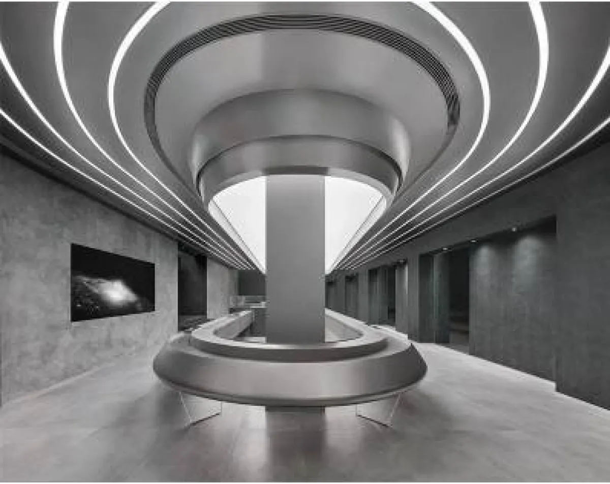 متجر أداوت تجميل بديكور تكنولوجي