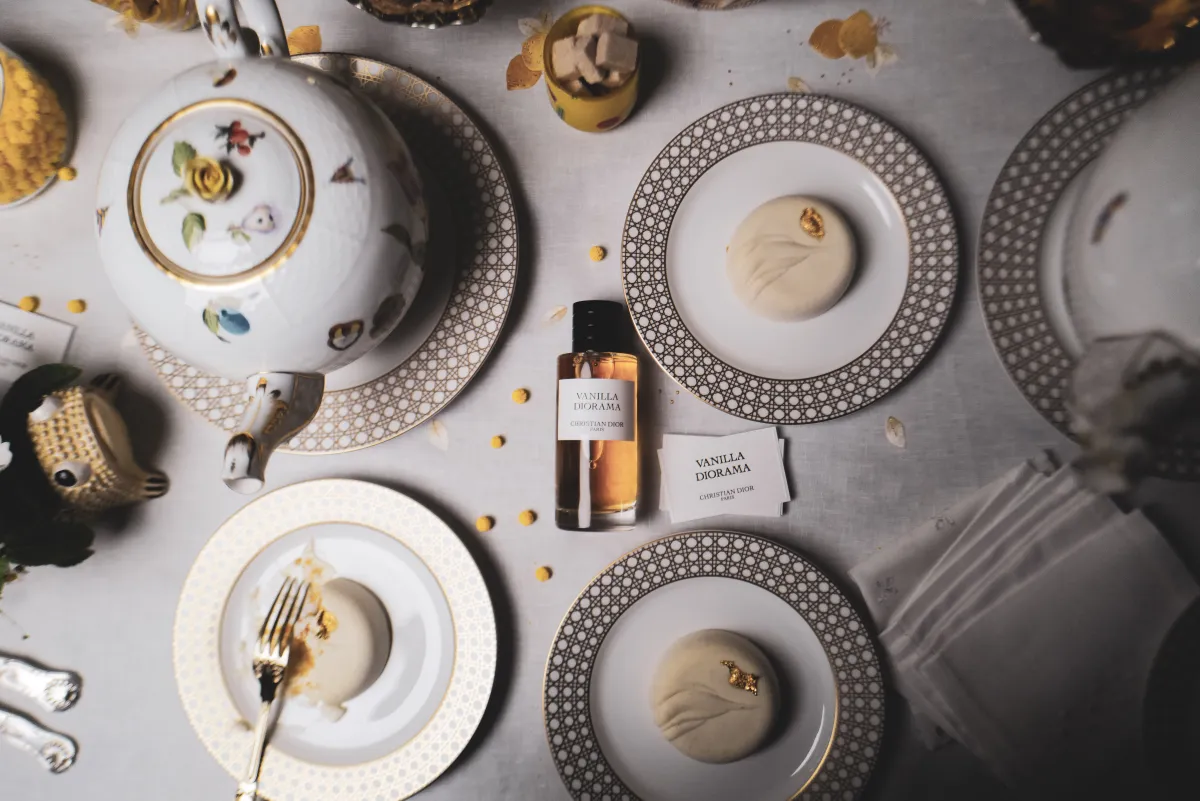 عطر Vanilla Diorama