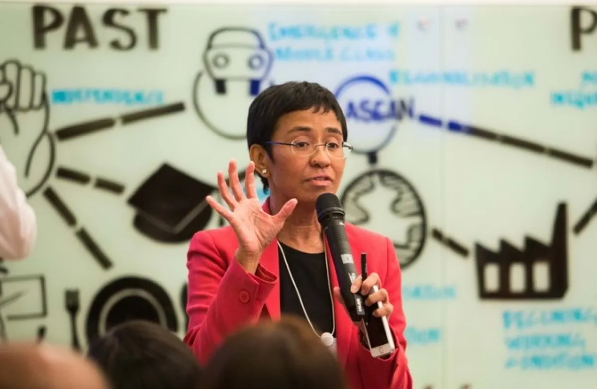 الصحفية الفلبينية ماريا ريسا. المصدر تويتر (The Nobel Prize)