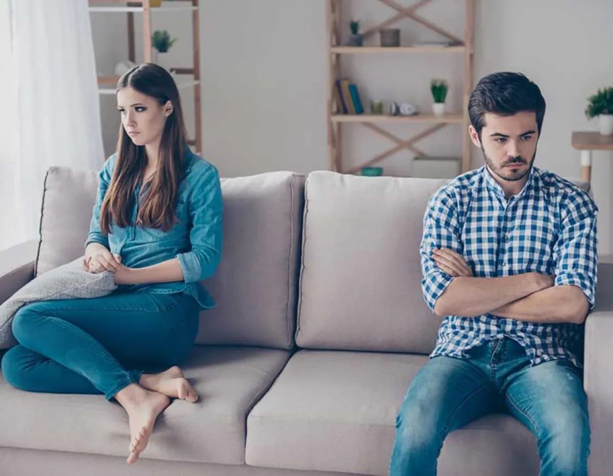 سلبيات النقد المستمر بين الزوجين