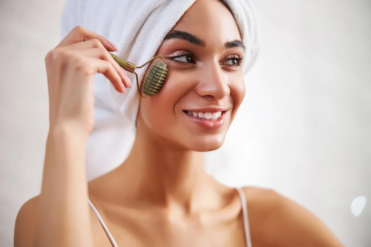 الديرما رولر للتشققات