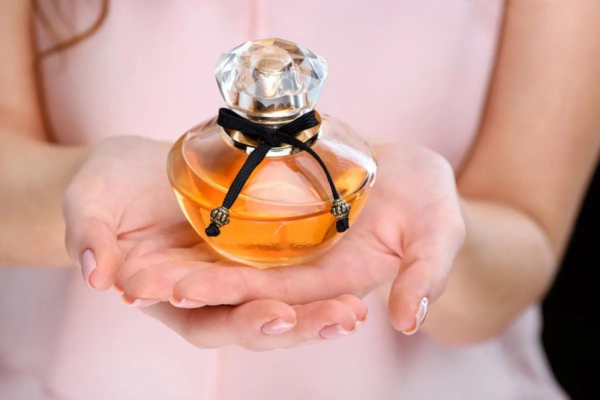  عطور برائحة البرتقال 