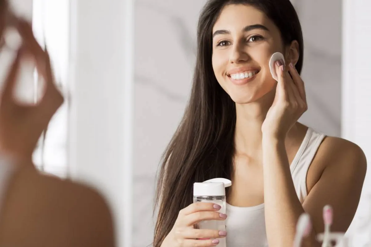 العناية بالبشرة