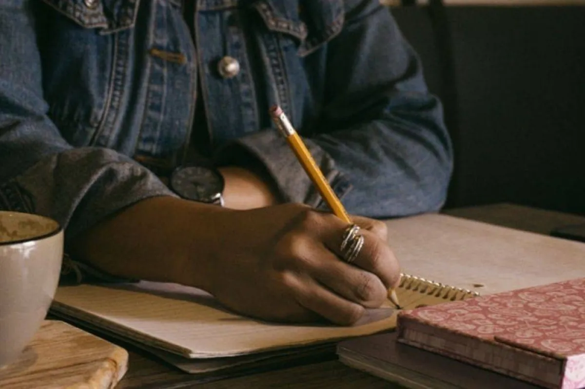 تأليف الكتب يحتاج للإبداع 