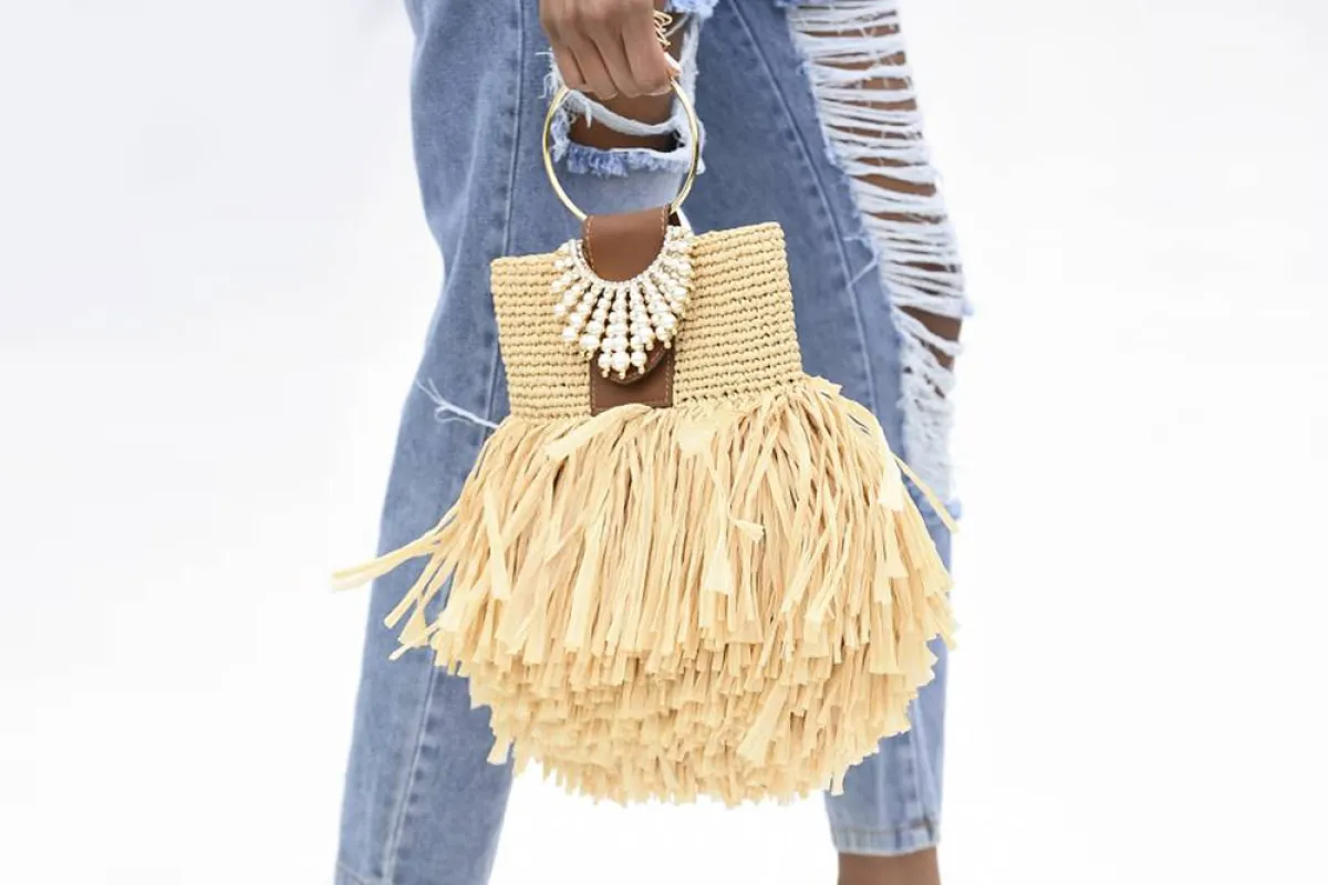 حقيبة فخمة مزيّنة بشراشيب من فلاينغ سولو Flying Solo   