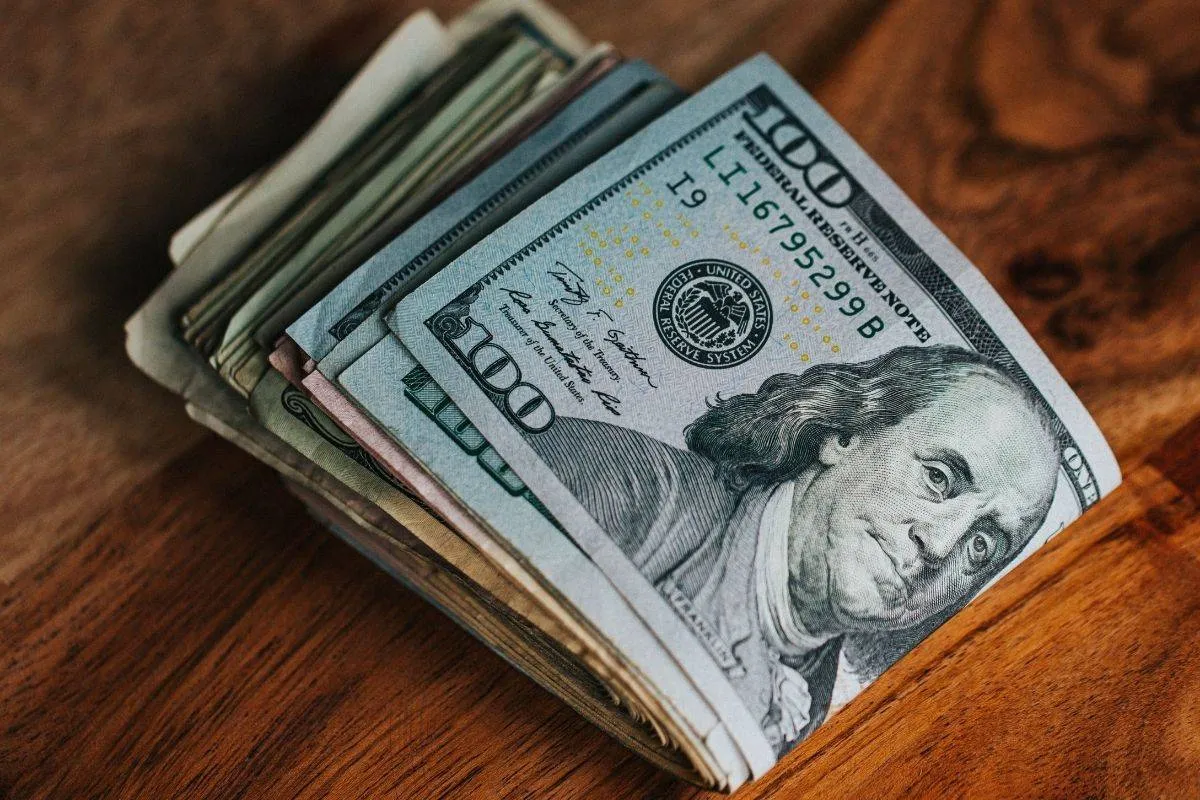 رؤية النقود 