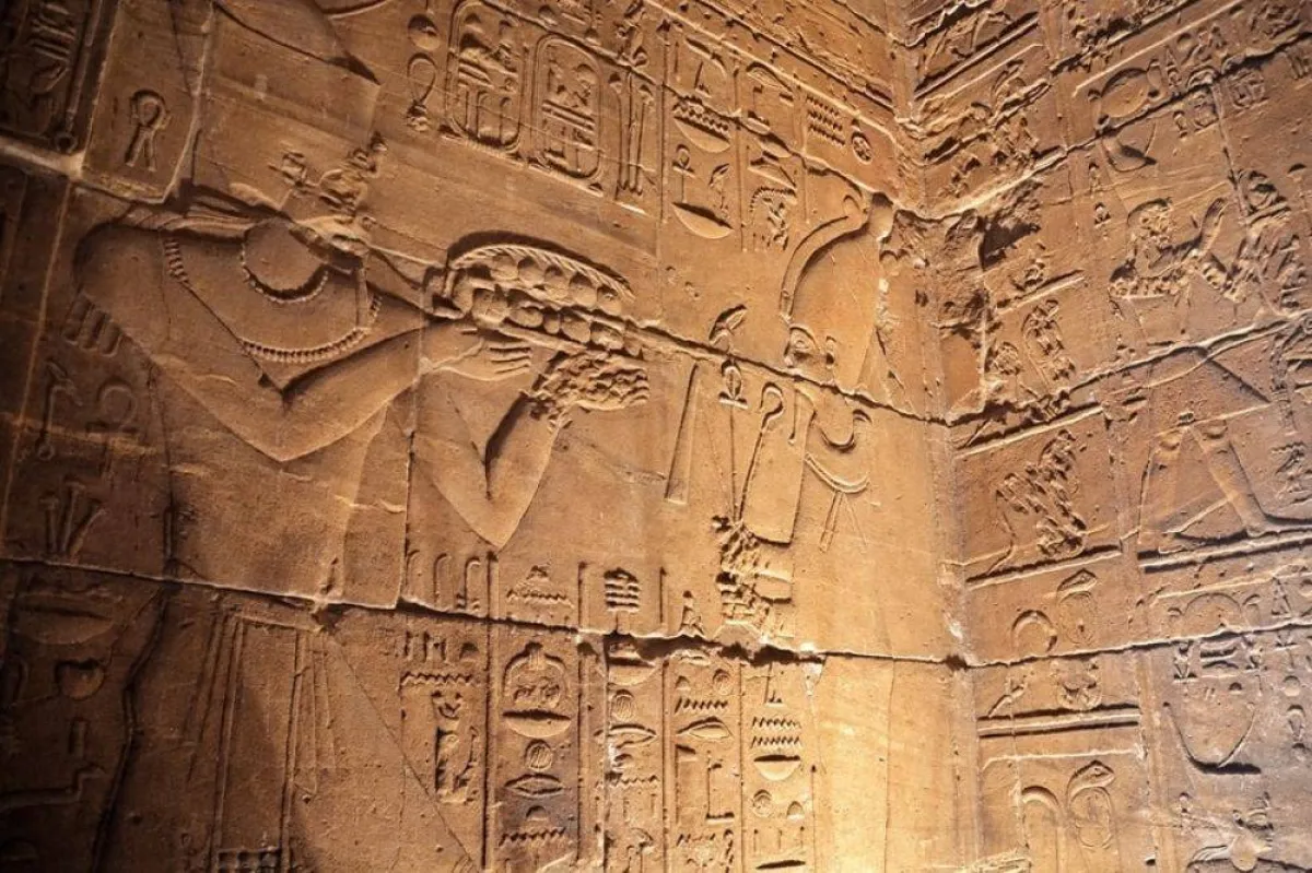 معبد فرعوني وحضارة عظيمة