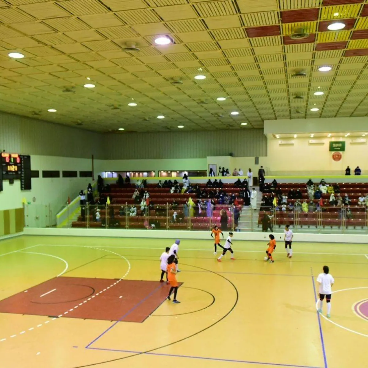 نادي القادسية بالخبر ينظم مبارة كرة قدم نسائية ضمن  فعالية الشرقية وردية 13