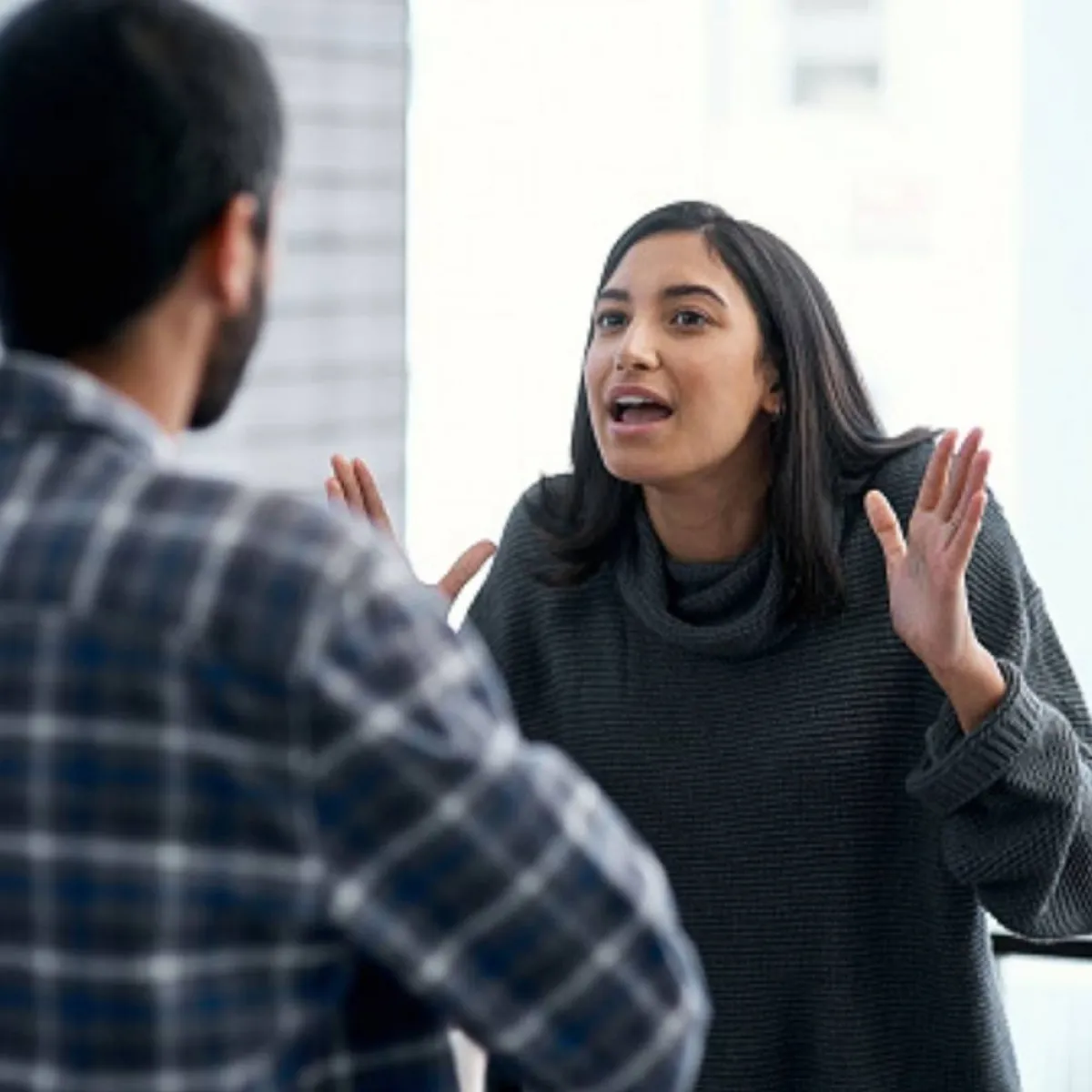 خيانة الزوجة لزوجها