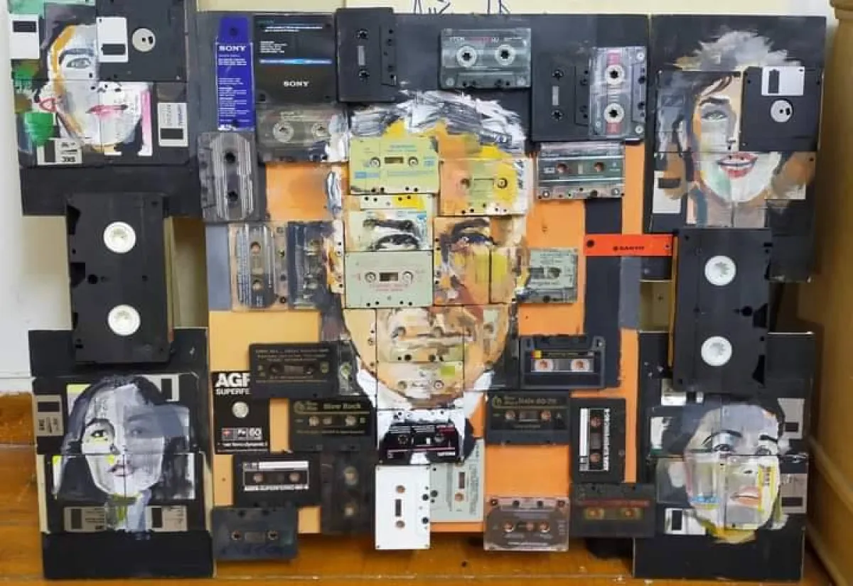 الفنان عزت أبو عوف