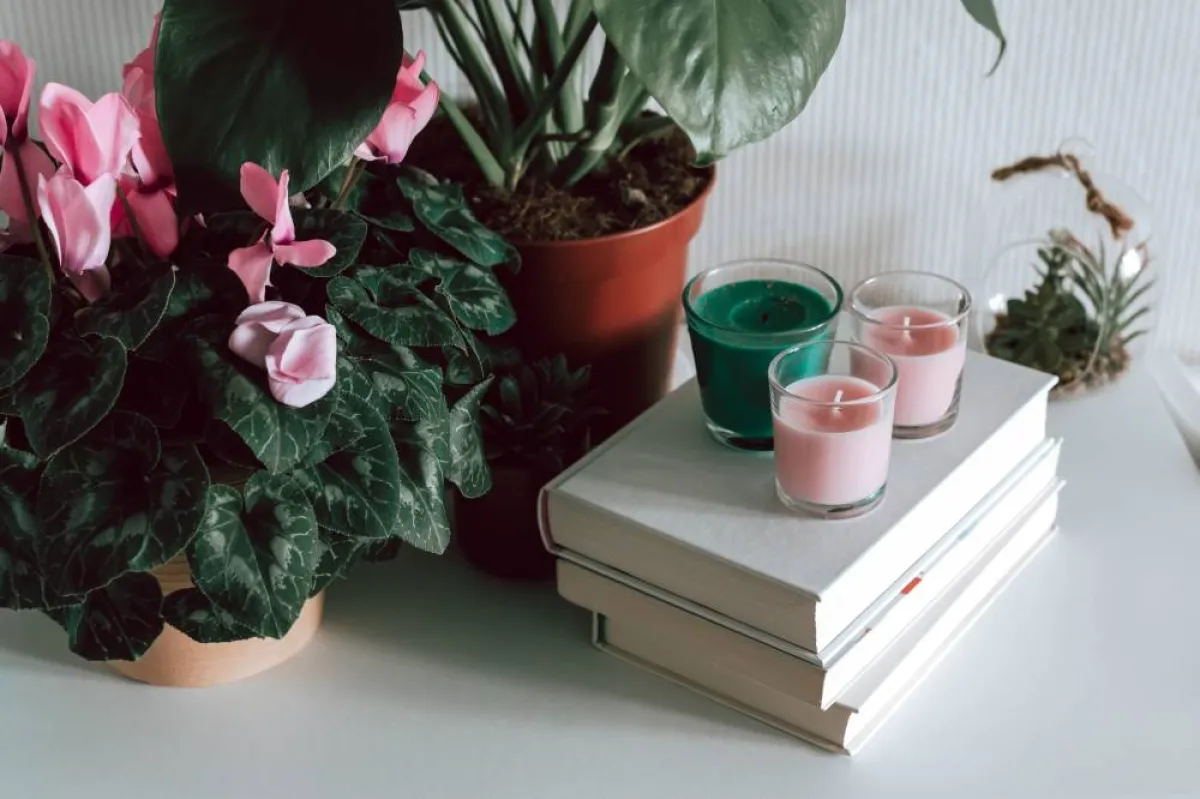 اختيار المكان المناسب للشموع العطرية في غرف المنزل