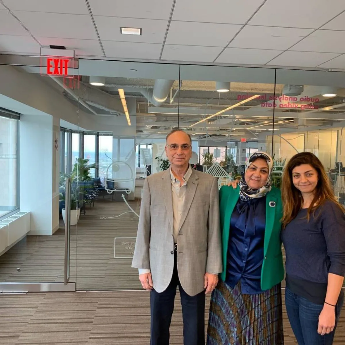 د. رنا القليوبي ووالداها