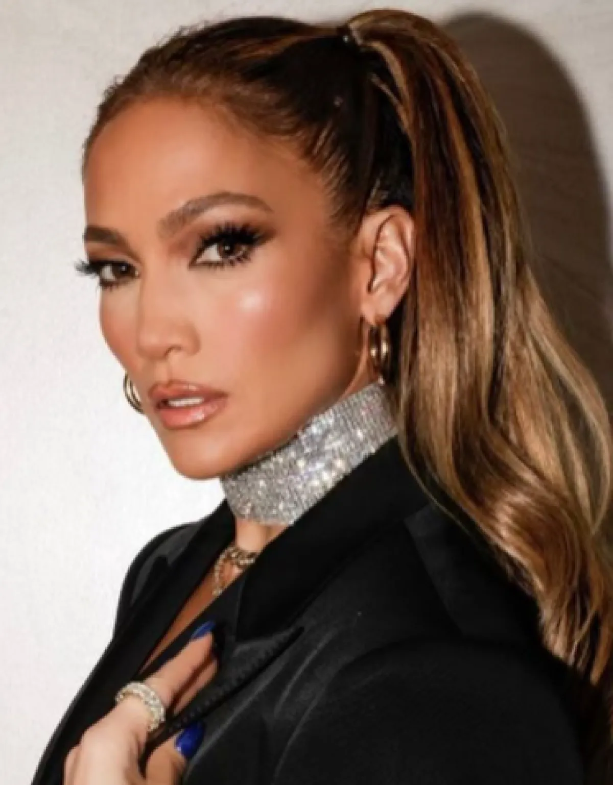 النجمة الأمريكية جينيفر لوبيز