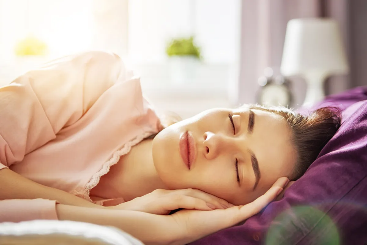 صورة لامرأة نائمة