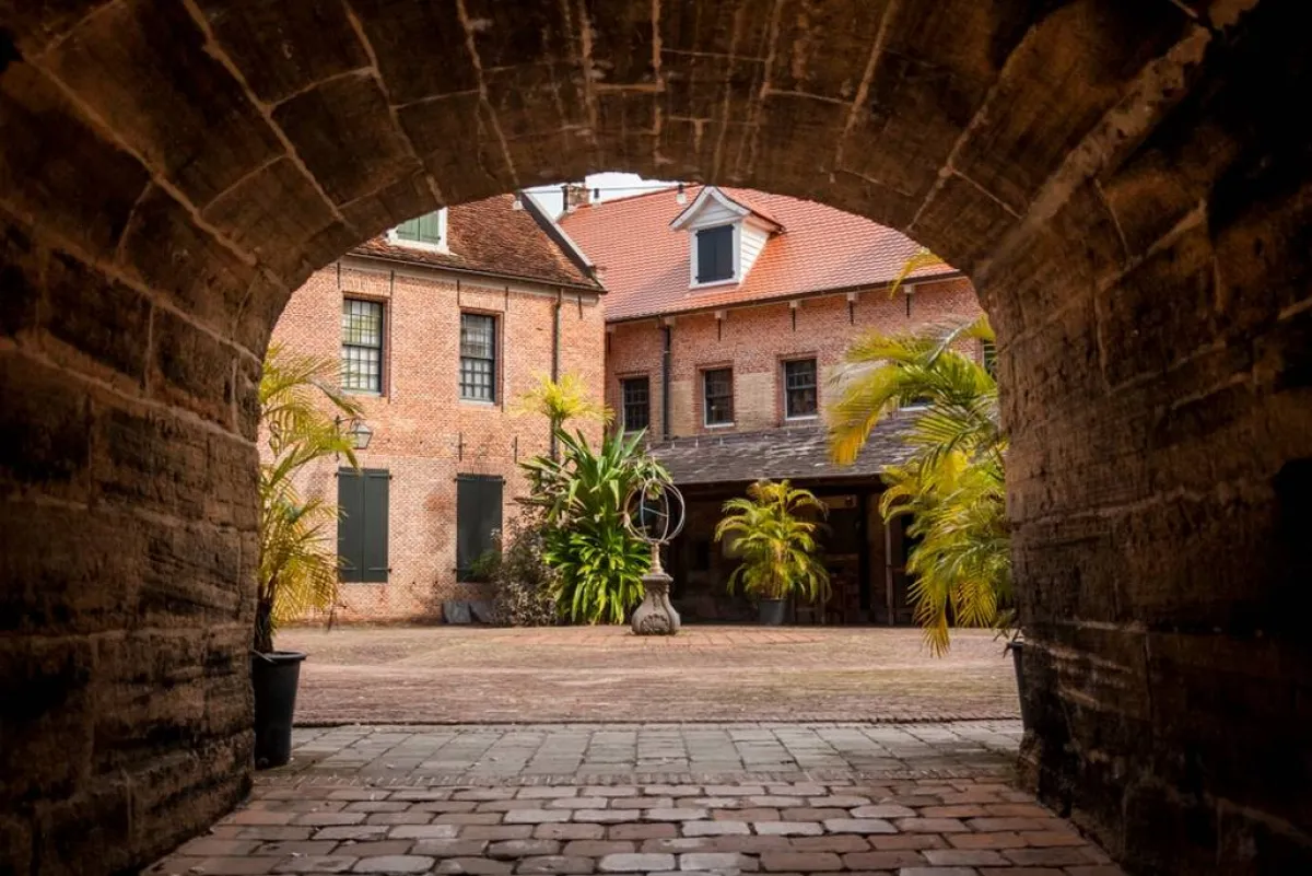 قلعة زيلانديا في  باراماريبو، عاصمة سورينام