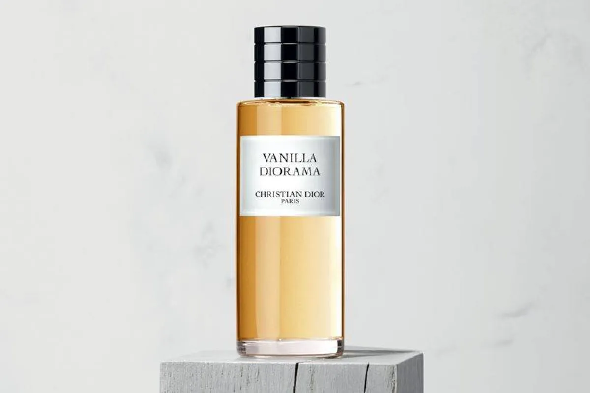 عطور نسائية للخريف