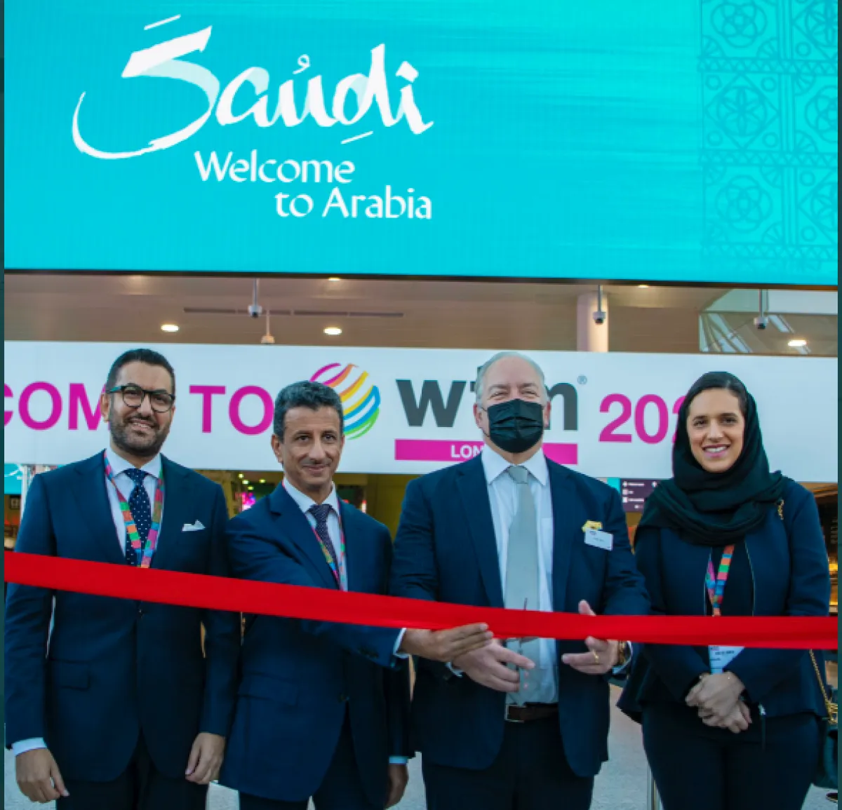 السعودية تلهم العالم في أكبر معارض السفر والسياحة في لندن. الصورة من تويتر وزارة السياحة