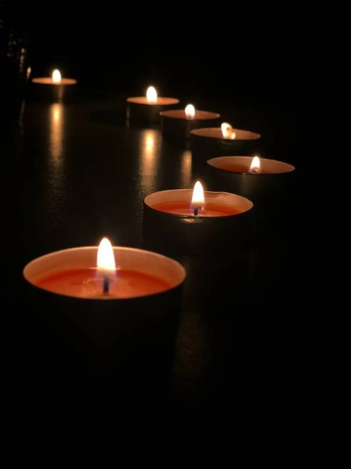 الشموع في ديكورات غرفة النوم