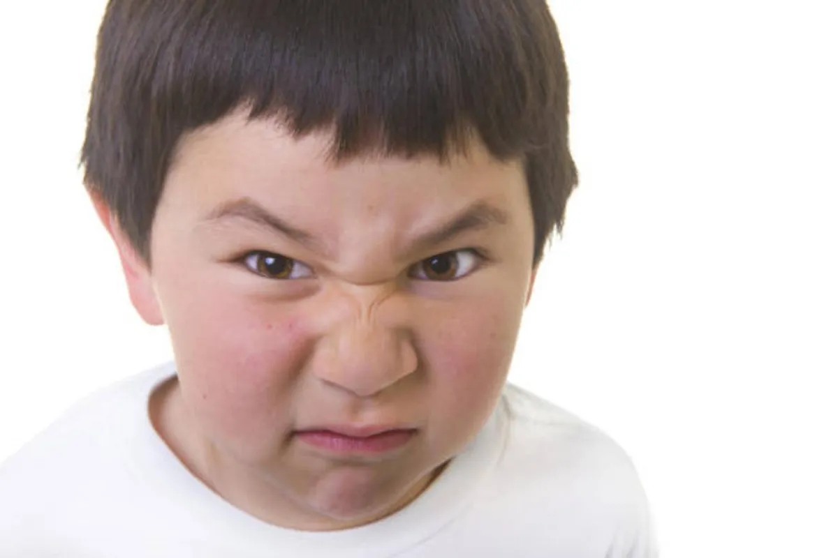 صورة لطفل غاضب جداً