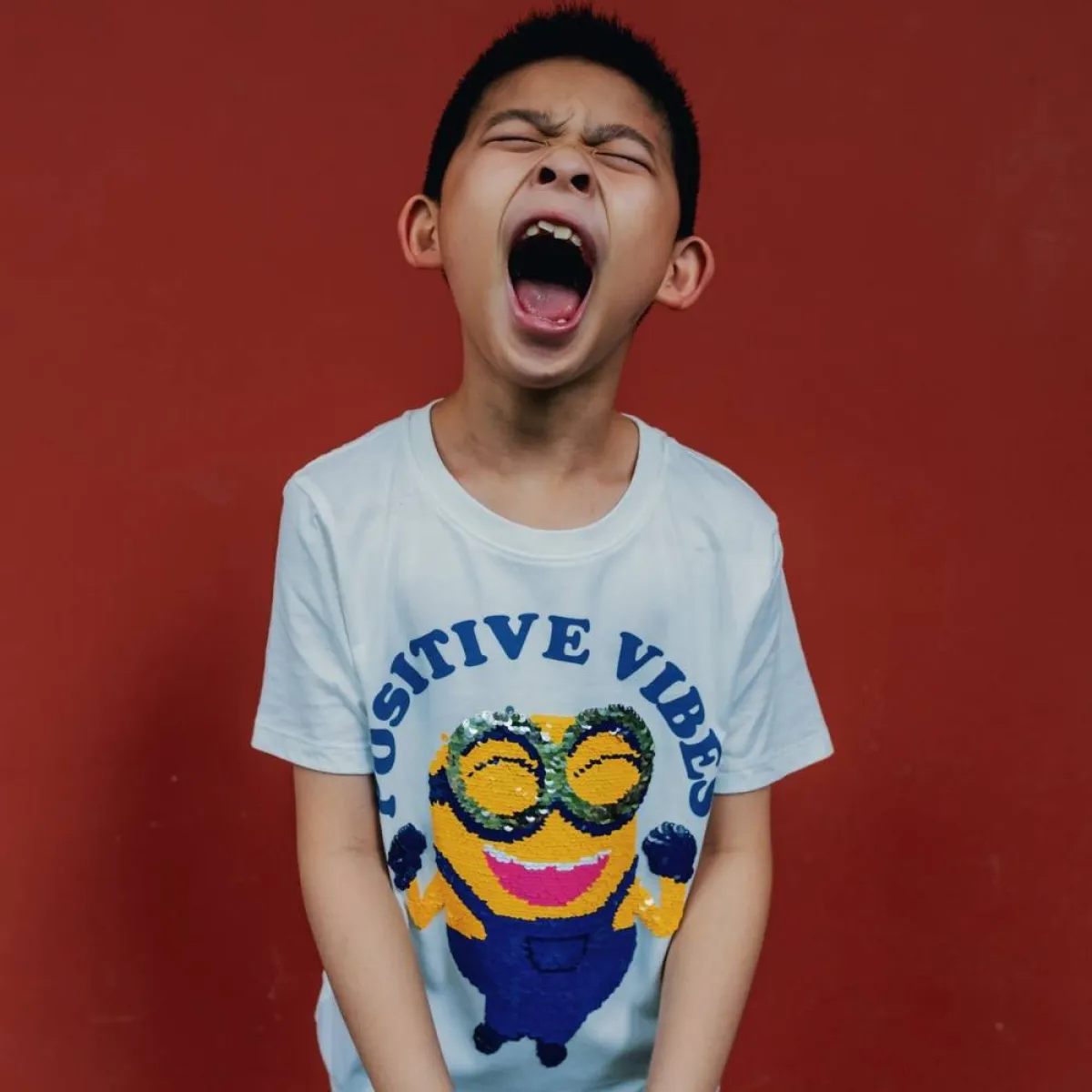 صورة لطفل في حالة غضب