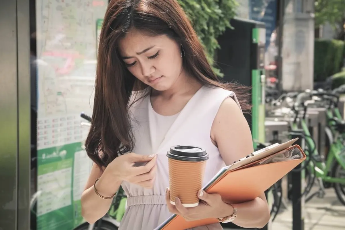 بقع الشاي على الملابس 