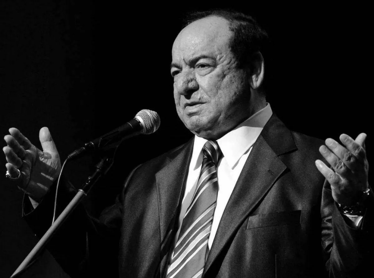 الفنان العربي الراحل صباح فخري