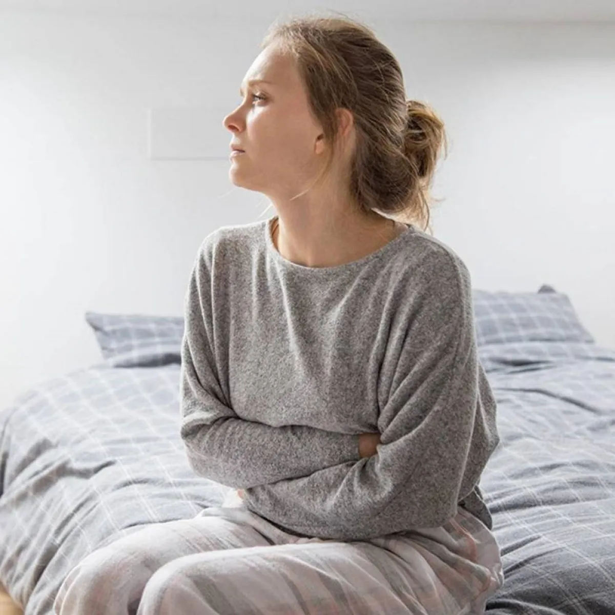 صورة لحامل تشعر بألم