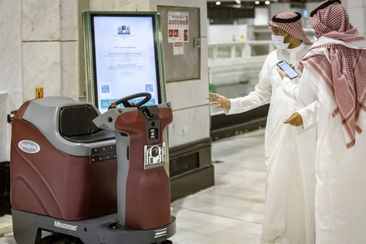 تعرف على أبرز إستخدامات الربوت الذكي وفق خطط الرئاسة التطويرية (2024)