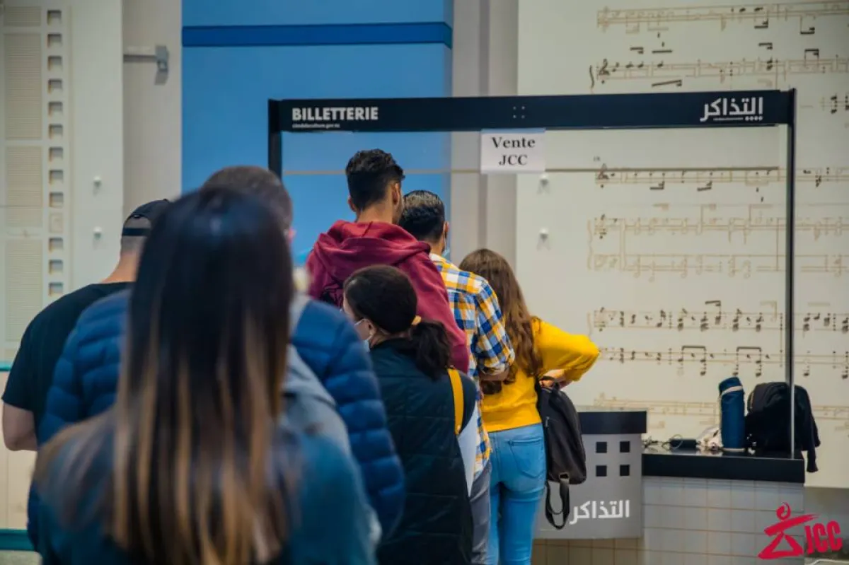 الشباب هو الجمهور الغالب في المهرجان