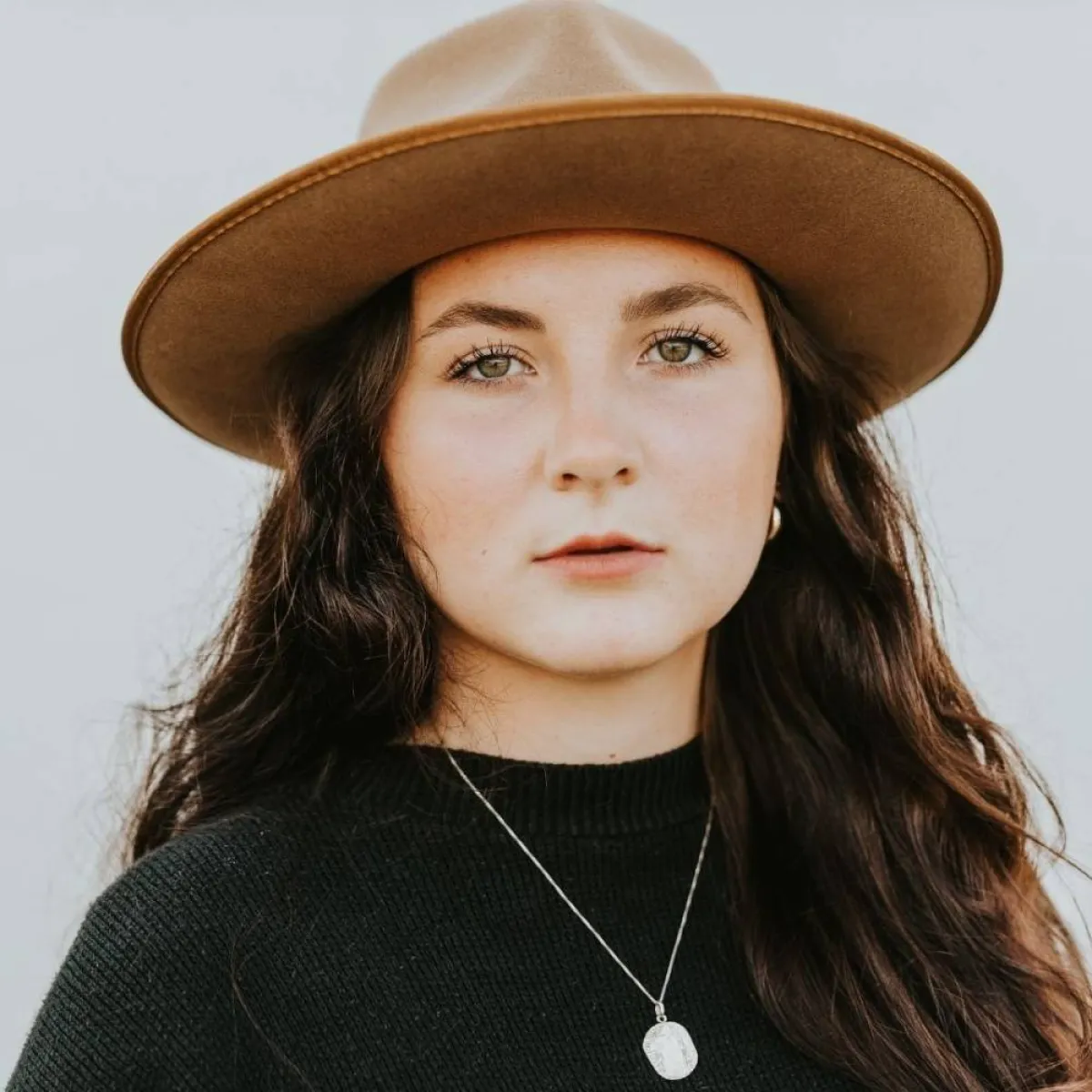  الحلم بالفضة 