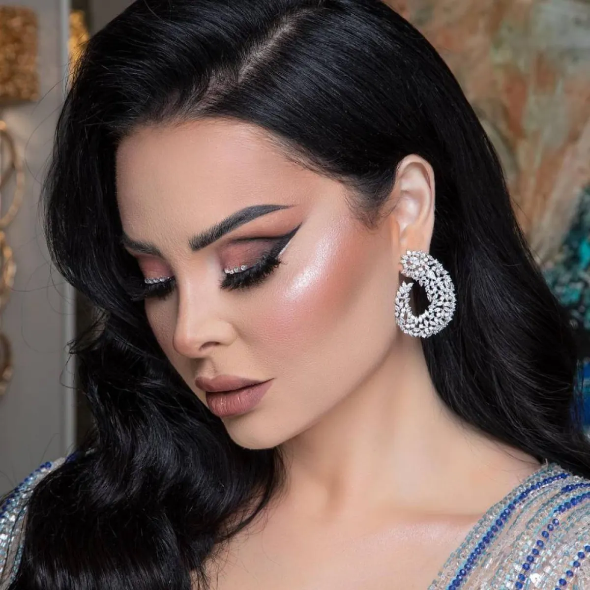 مكياج عيون ديانا كرازون