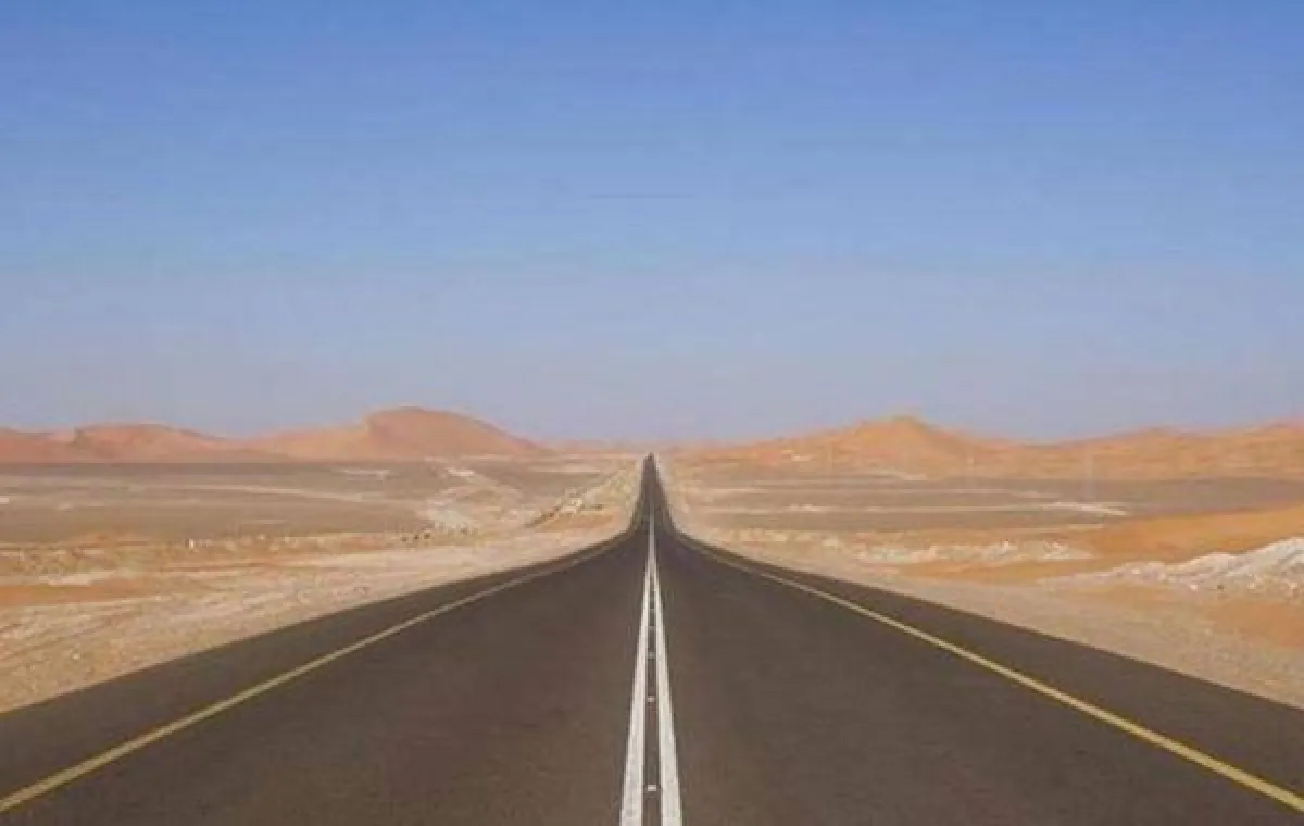 الطريق العاشر بالسعودية