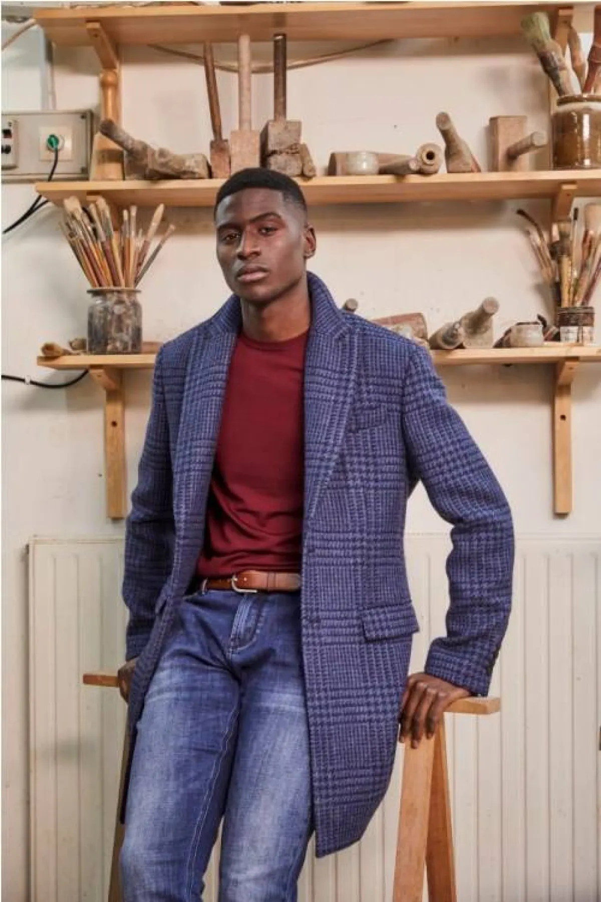 سروال جينز بقصّة مستقيمة من إيمانويل انغارو  Emanuel Ungaro