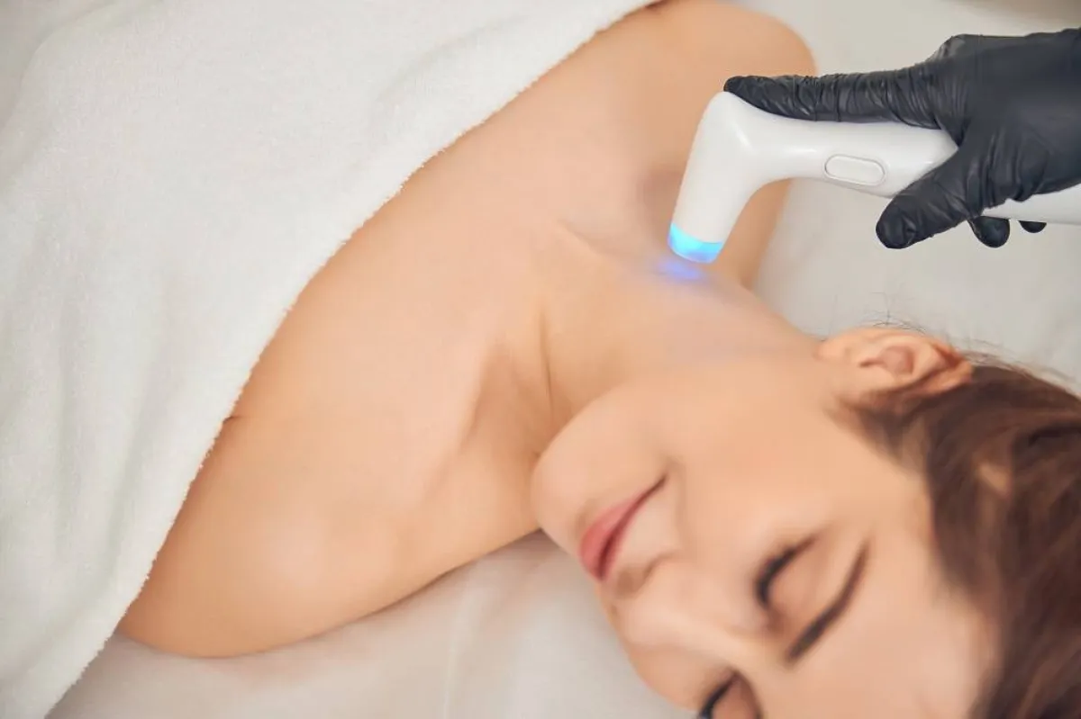 تجميل العنق