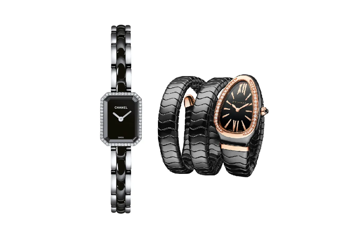 ساعات بميناء من عرق اللؤلؤ الأسود